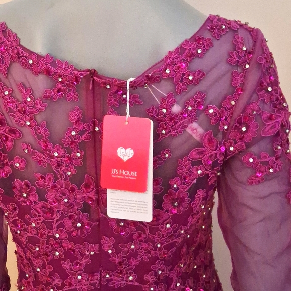 NWTO Evening Gown - Picture 7 of 8